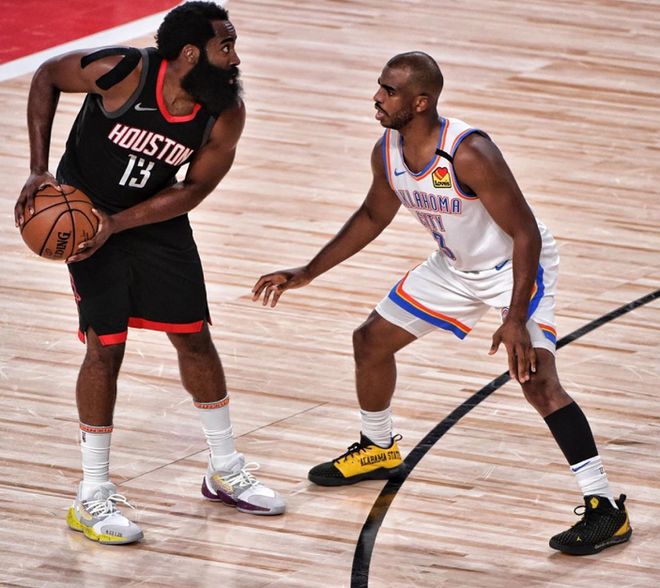 关于转折点！山东泰山手感冰凉，欧联今晨攻防权衡，管理层满意，临场指挥获称赞的信息